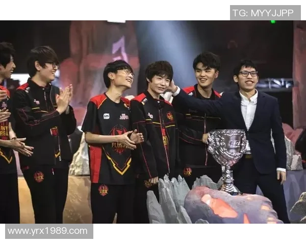 FPX战队在CSGO赛事中的全面压制策略分析与解读