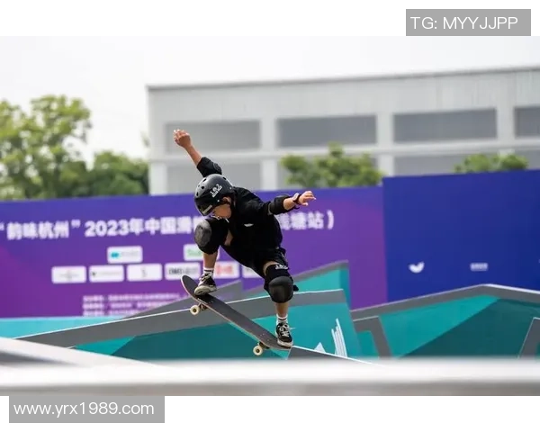 杭州滑板队边路渗透战术解析与实战应用探讨